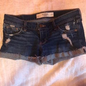 EUC women’s size 0 Abercrombie & Fitch shorts